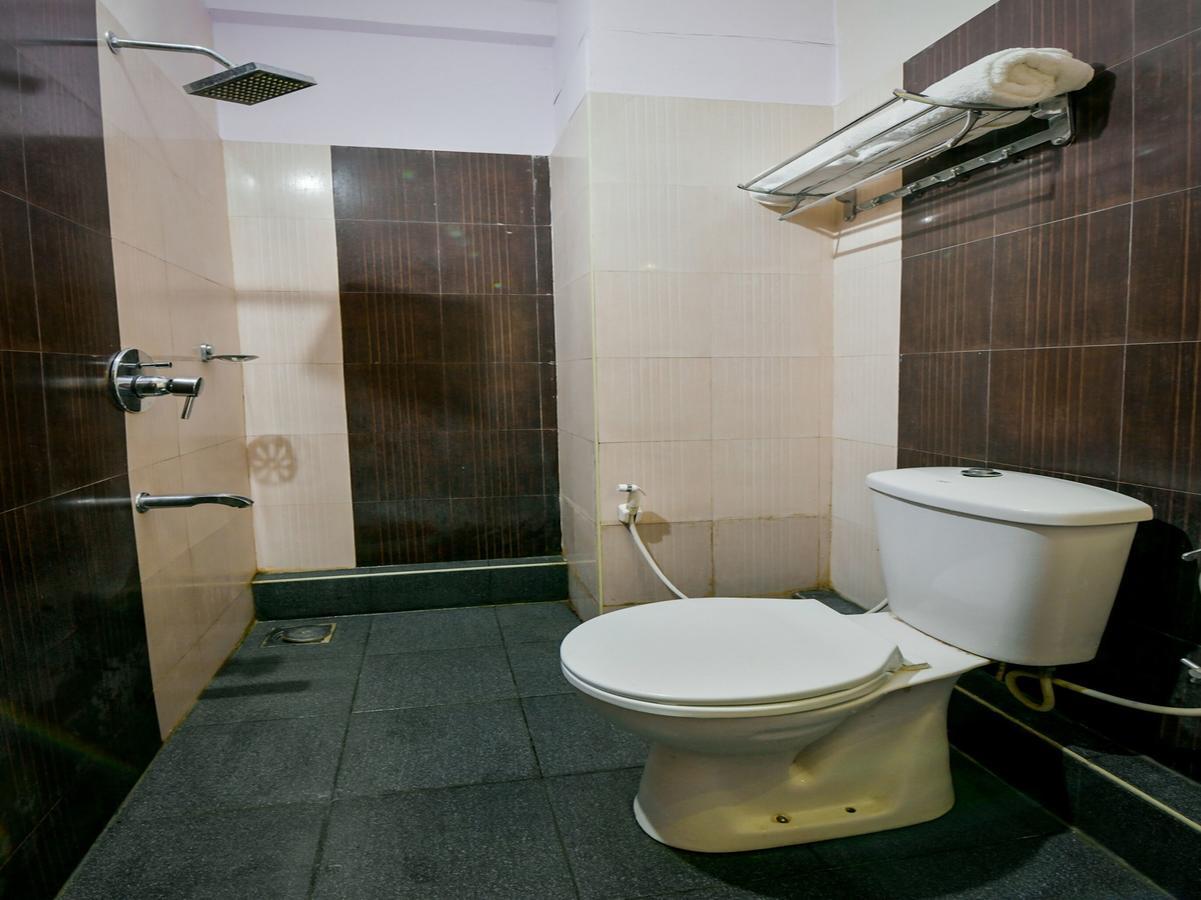 Wayanadia Resort Hotel Ambalavayal Exterior photo