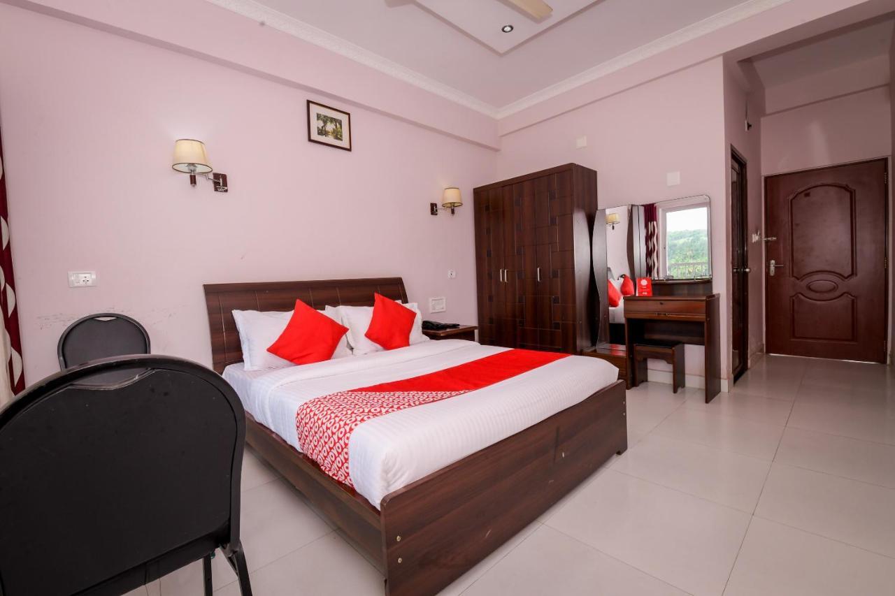 Wayanadia Resort Hotel Ambalavayal Exterior photo